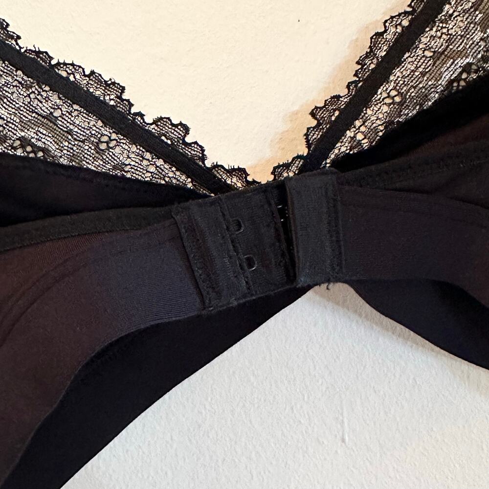 NEW Wacoal Embrace Soft Cup Bra sz 36 - Picture 7 of 8